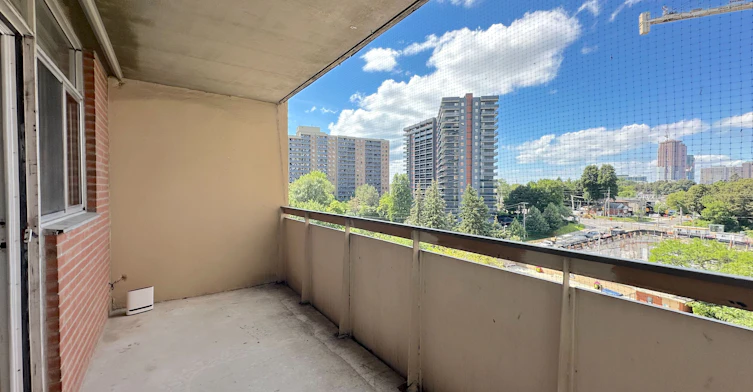 519-30 Denton Avenue, Toronto, ON, M1L 4P2 - 11