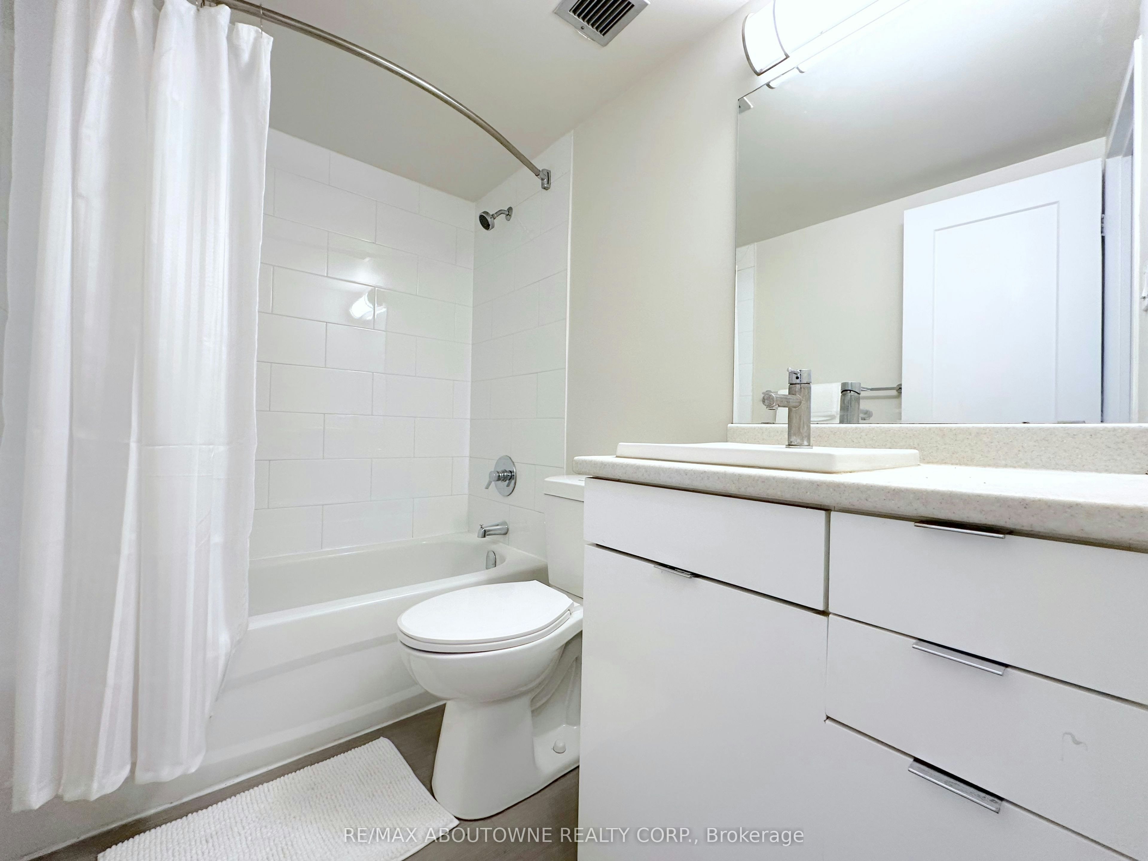925-30 Denton Avenue, Toronto, ON, M1L 4P2 - 10