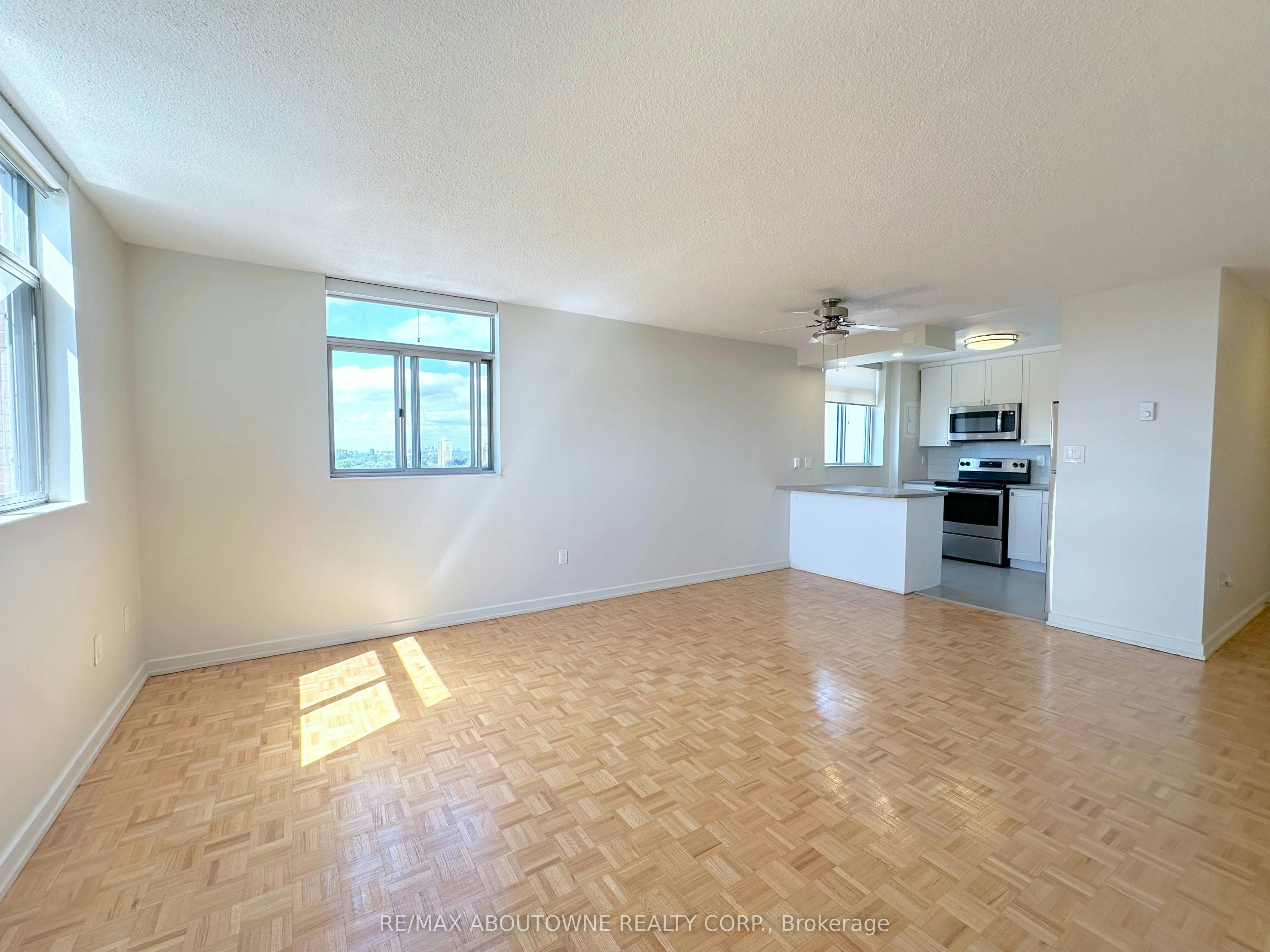 1524-30 Denton Avenue, Toronto, ON, M1L 4P2 - 2