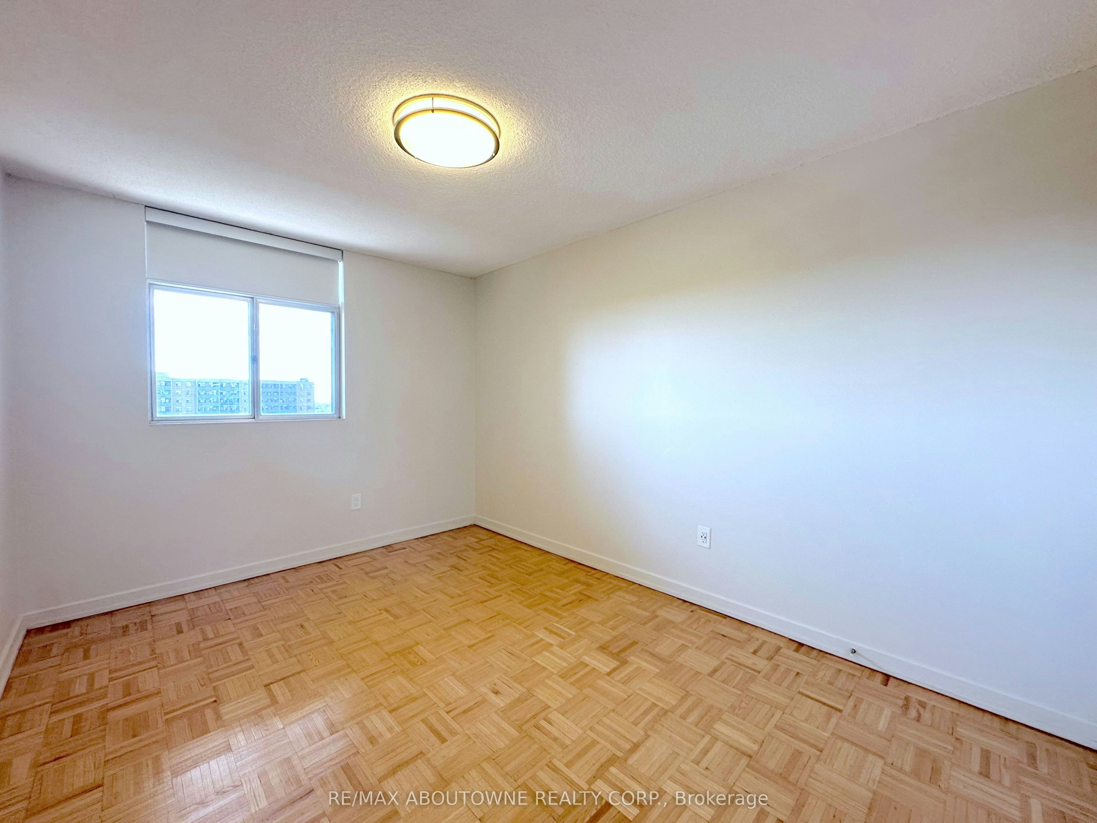 1524-30 Denton Avenue, Toronto, ON, M1L 4P2 - 10