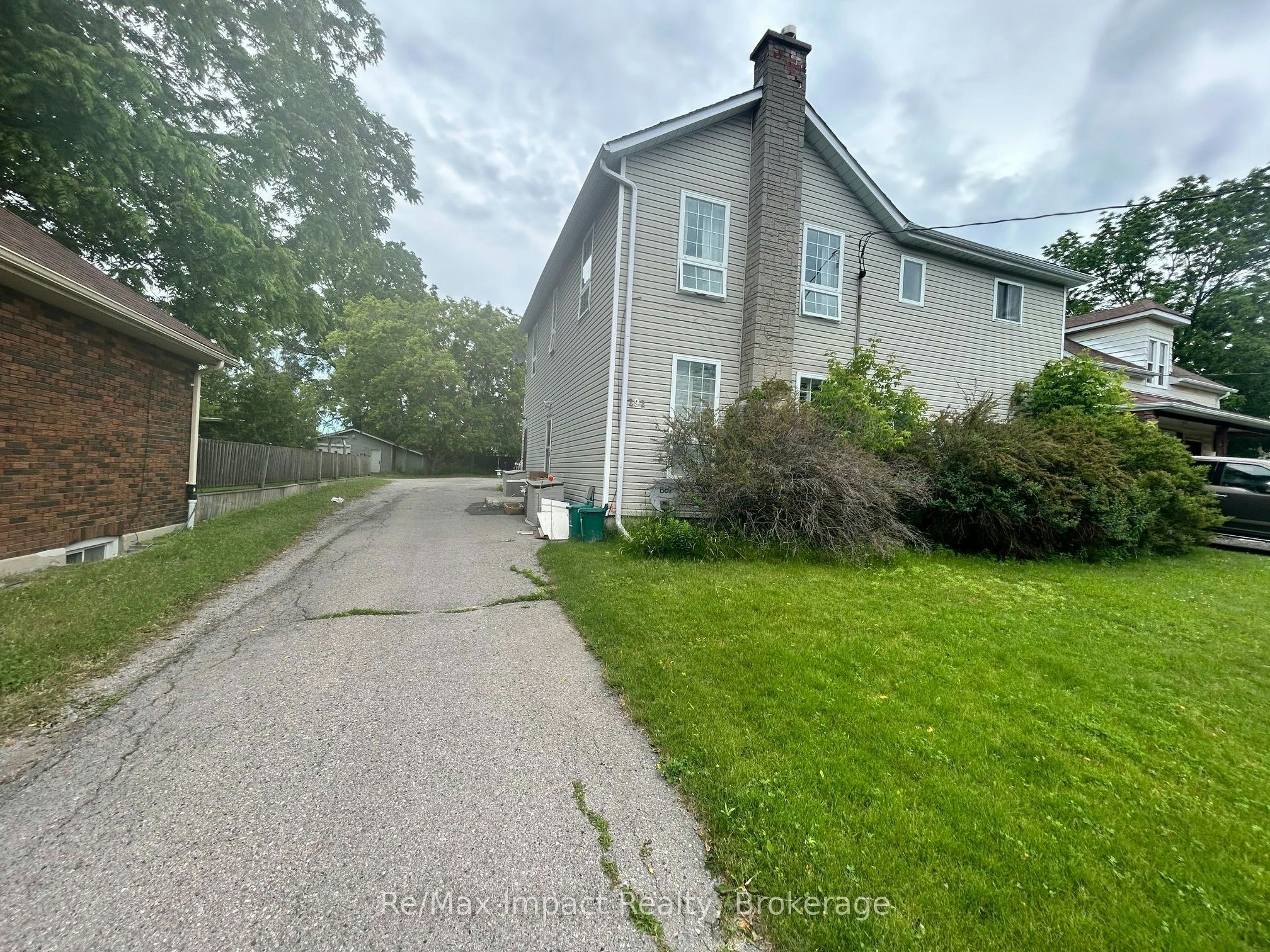 292 William Street E, Oshawa, ON, L1G 1K8
