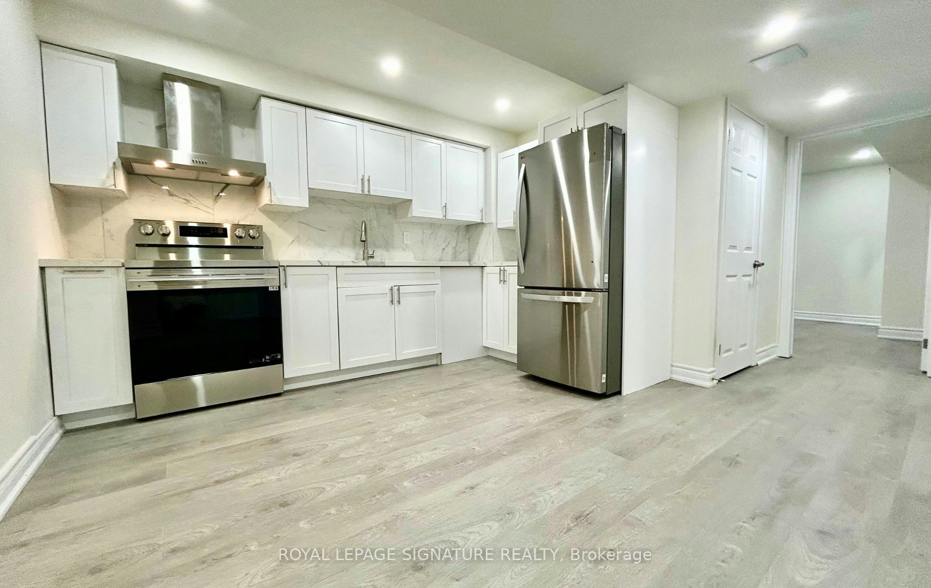 Bsmt-214 Flood Avenue, Clarington, ON, L1B 0W6 - 2