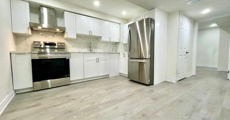 Bsmt-214 Flood Avenue, Clarington, ON, L1B 0W6 - 2