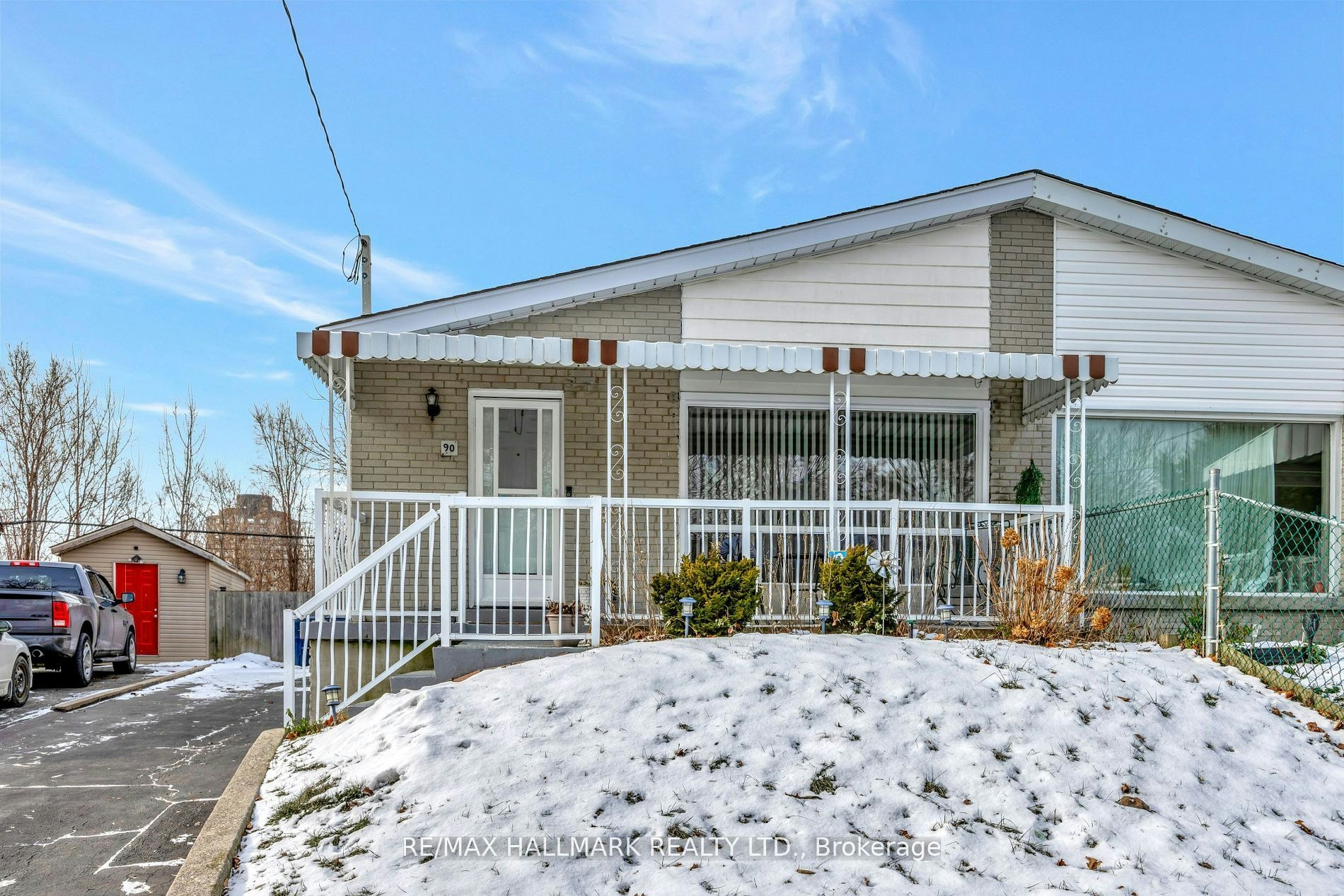 Bsmt-90 Santamonica Boulevard, Toronto, ON, M1L 4H5