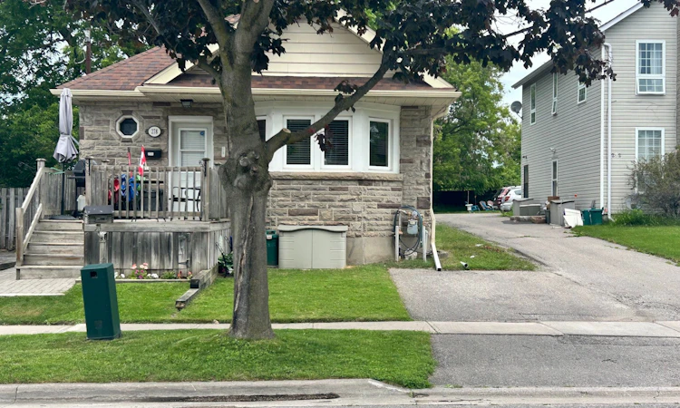 278 William Street E