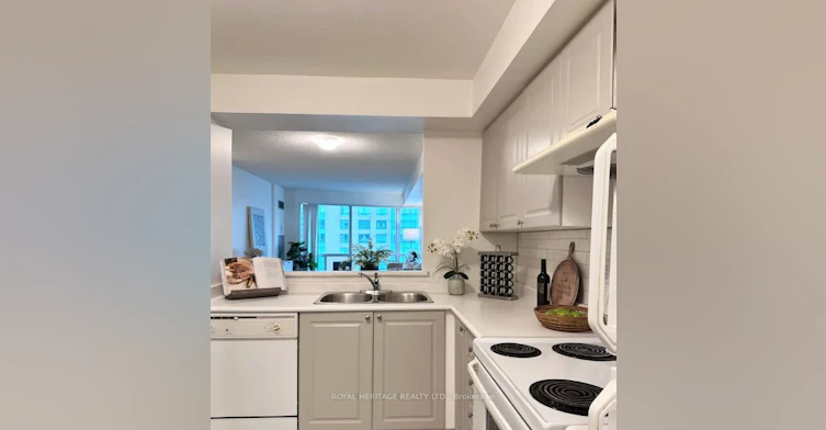 2110-18 Lee Centre Drive, Toronto, ON, M1H 3H5 - 5