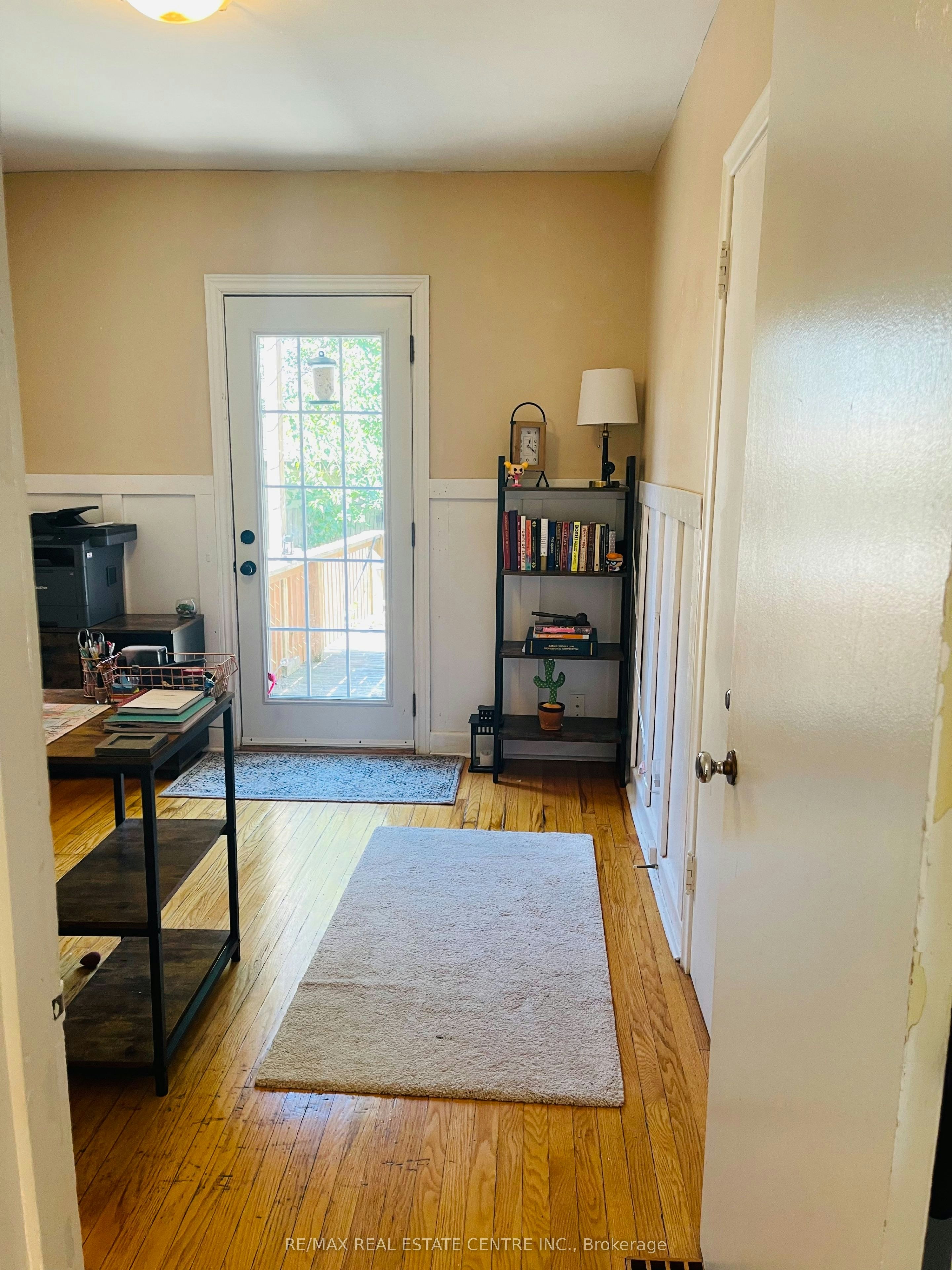 Main Floor-34 Singleton Road, Toronto, ON, M1R 1H9 - 19