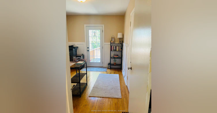 Main Floor-34 Singleton Road, Toronto, ON, M1R 1H9 - 19