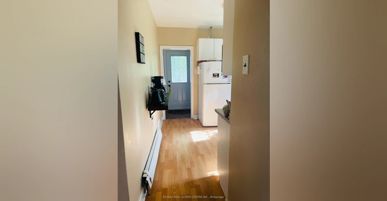 Main Floor-34 Singleton Road, Toronto, ON, M1R 1H9 - 5