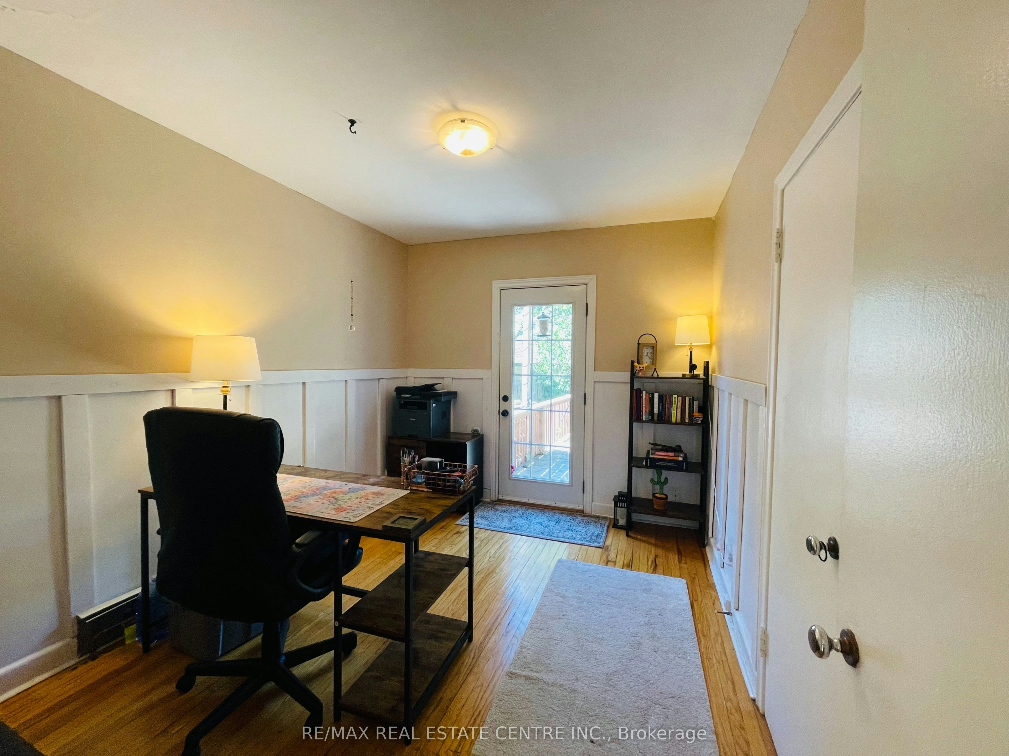Main Floor-34 Singleton Road, Toronto, ON, M1R 1H9 - 8