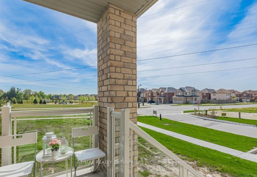 101-1725 Adirondack Chase, Pickering, ON, L1X 0E5 - 19