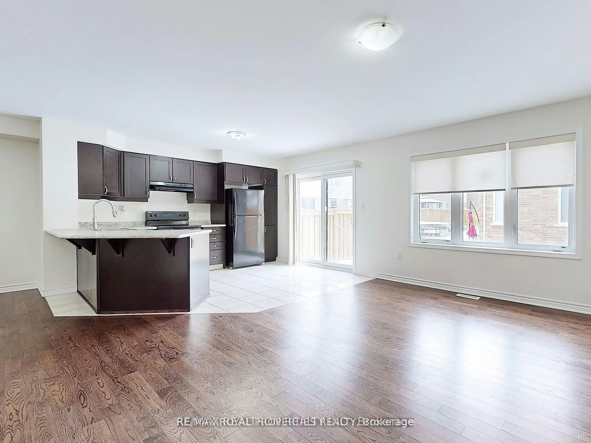 103 Westfield Drive, Whitby, ON, L1P 0E9 - 5