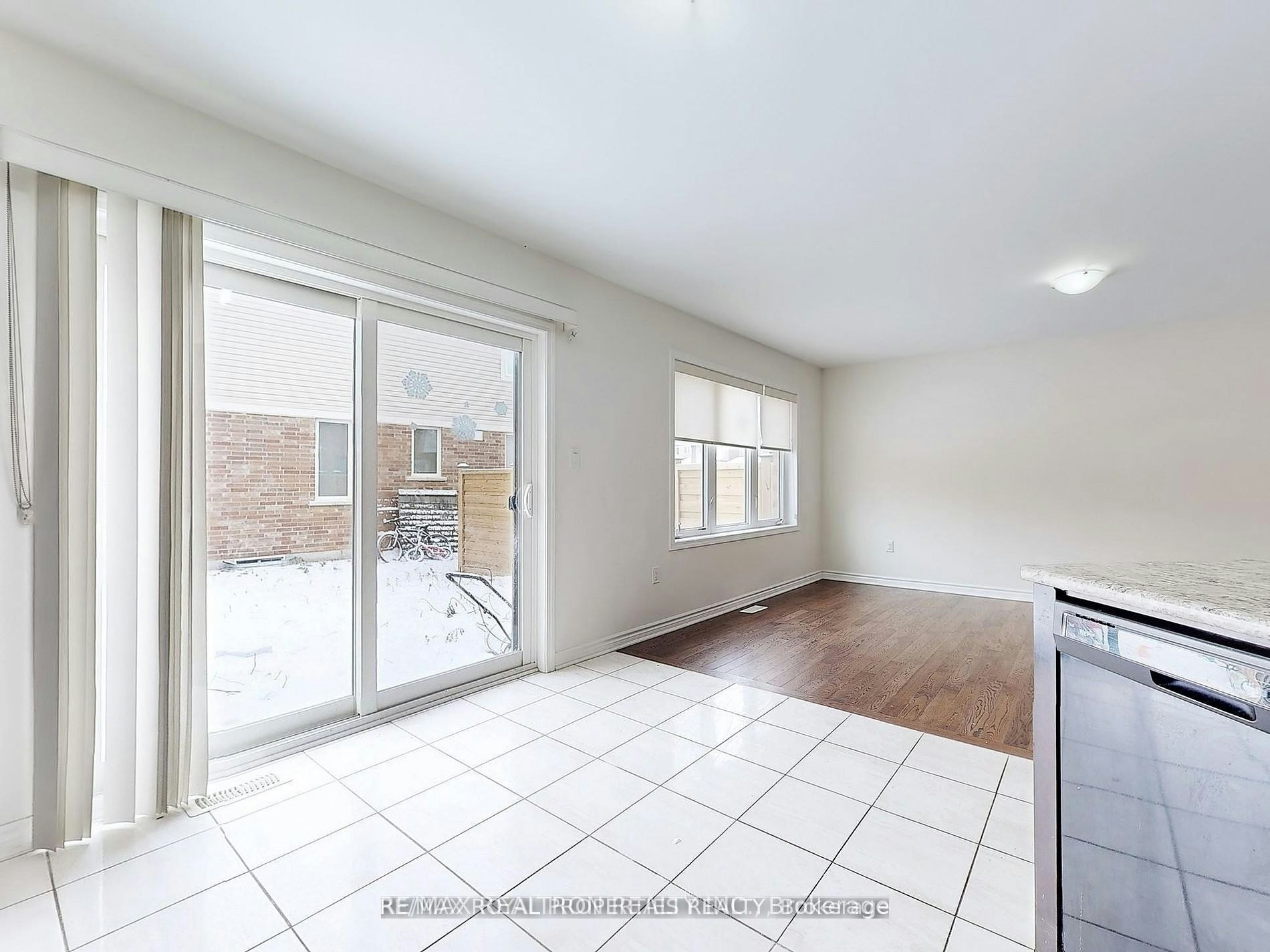 103 Westfield Drive, Whitby, ON, L1P 0E9 - 10