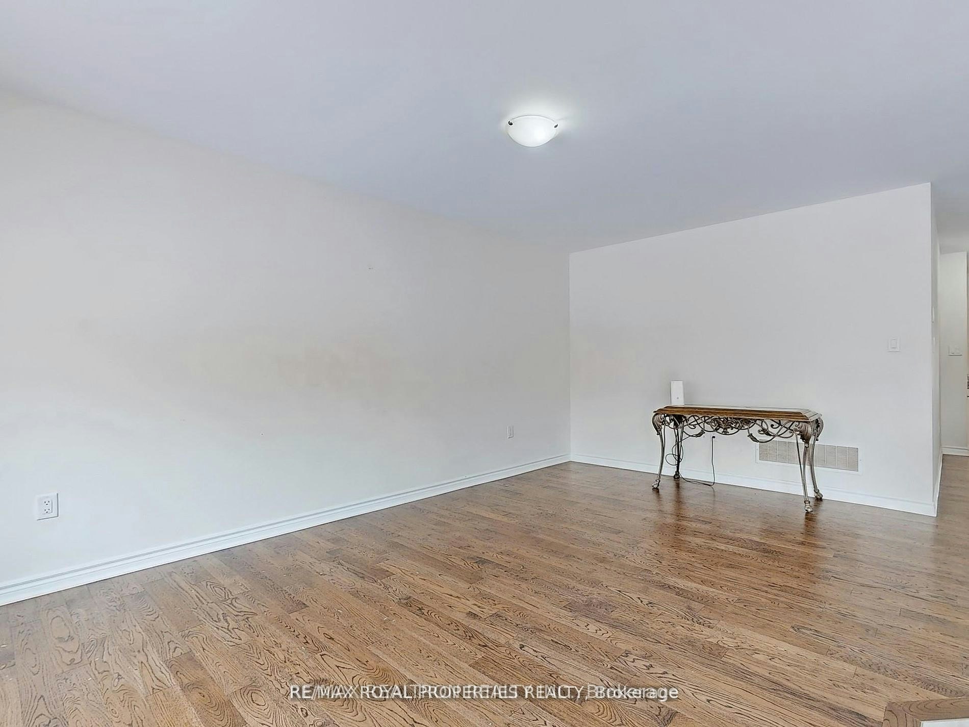 103 Westfield Drive, Whitby, ON, L1P 0E9 - 7