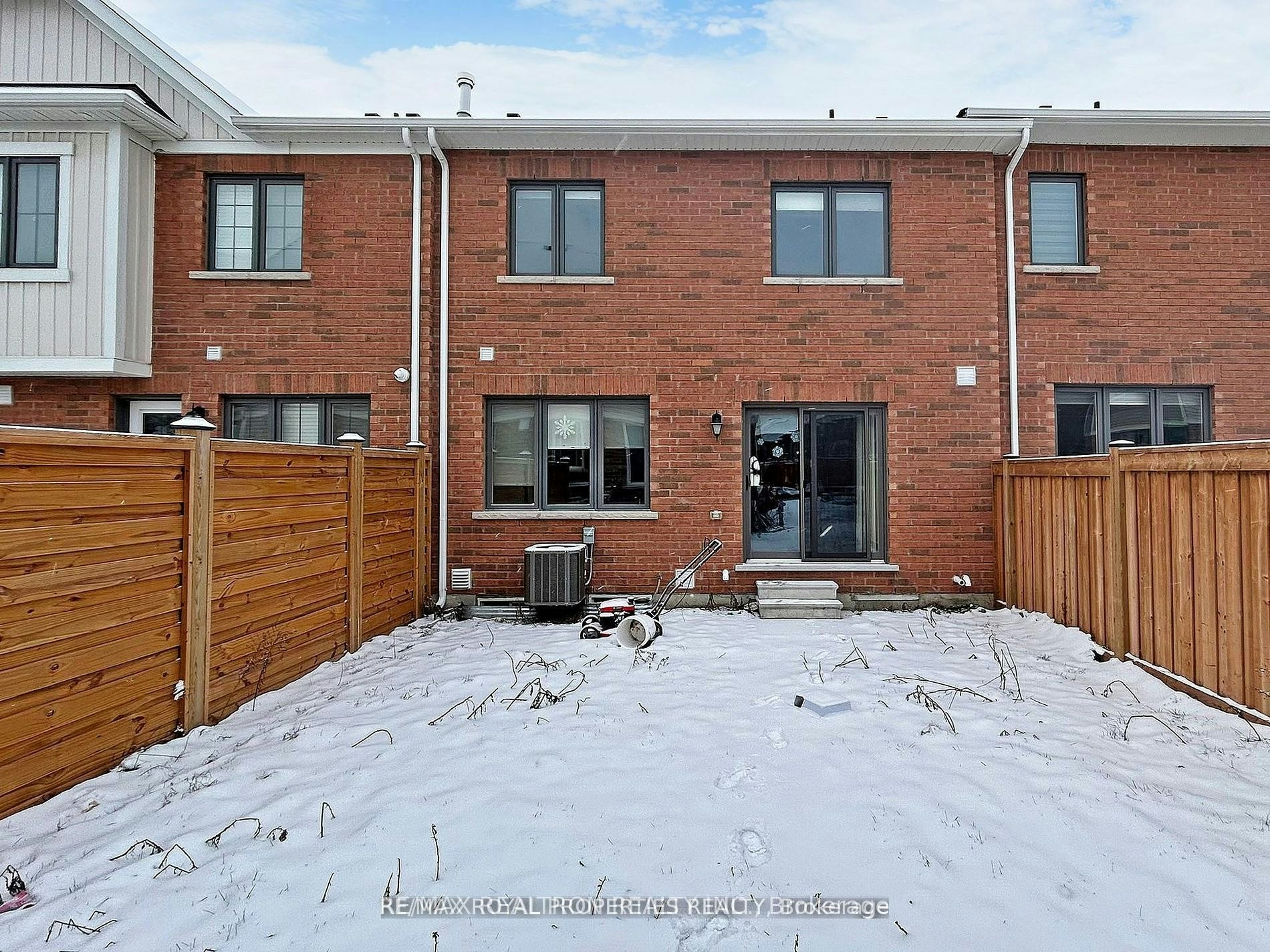 103 Westfield Drive, Whitby, ON, L1P 0E9 - 31