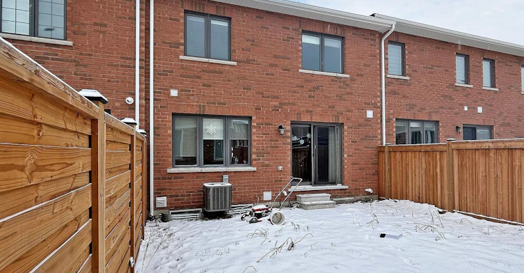 103 Westfield Drive, Whitby, ON, L1P 0E9 - 32