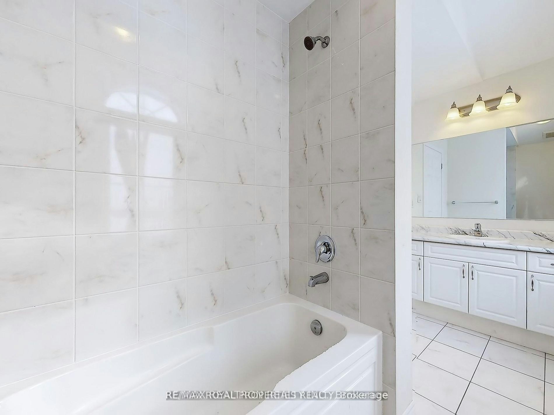 103 Westfield Drive, Whitby, ON, L1P 0E9 - 28