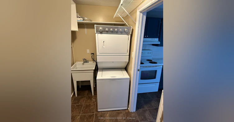 Main-613 Perry Street, Whitby, ON, L1N 4C6 - 6