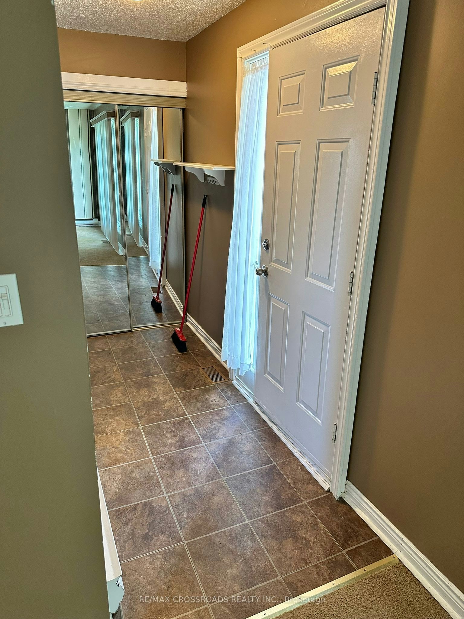 Main-613 Perry Street, Whitby, ON, L1N 4C6