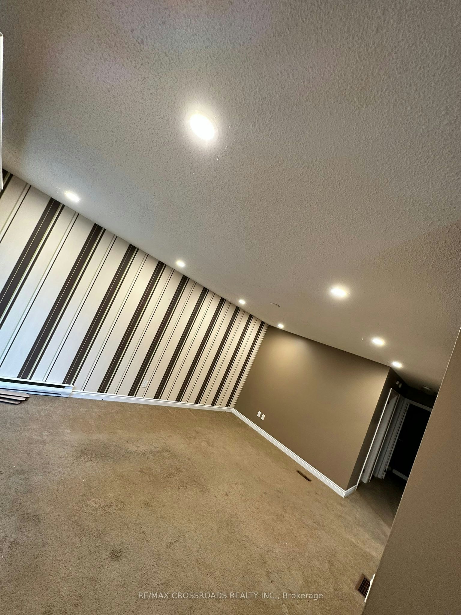 Main-613 Perry Street, Whitby, ON, L1N 4C6 - 11
