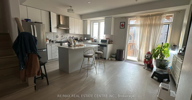 63 Douet Lane, Ajax, ON, L1T 0N1 - 6