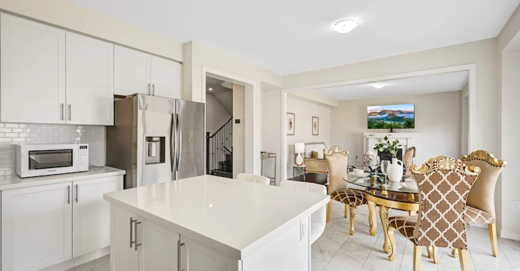 Main & Upper-15 Douglas Kemp Crescent, Clarington, ON, L1C 7E3 - 12