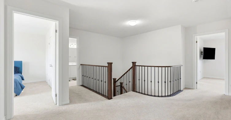Main & Upper-15 Douglas Kemp Crescent, Clarington, ON, L1C 7E3 - 19