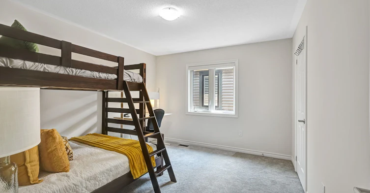 Main & Upper-15 Douglas Kemp Crescent, Clarington, ON, L1C 7E3 - 34