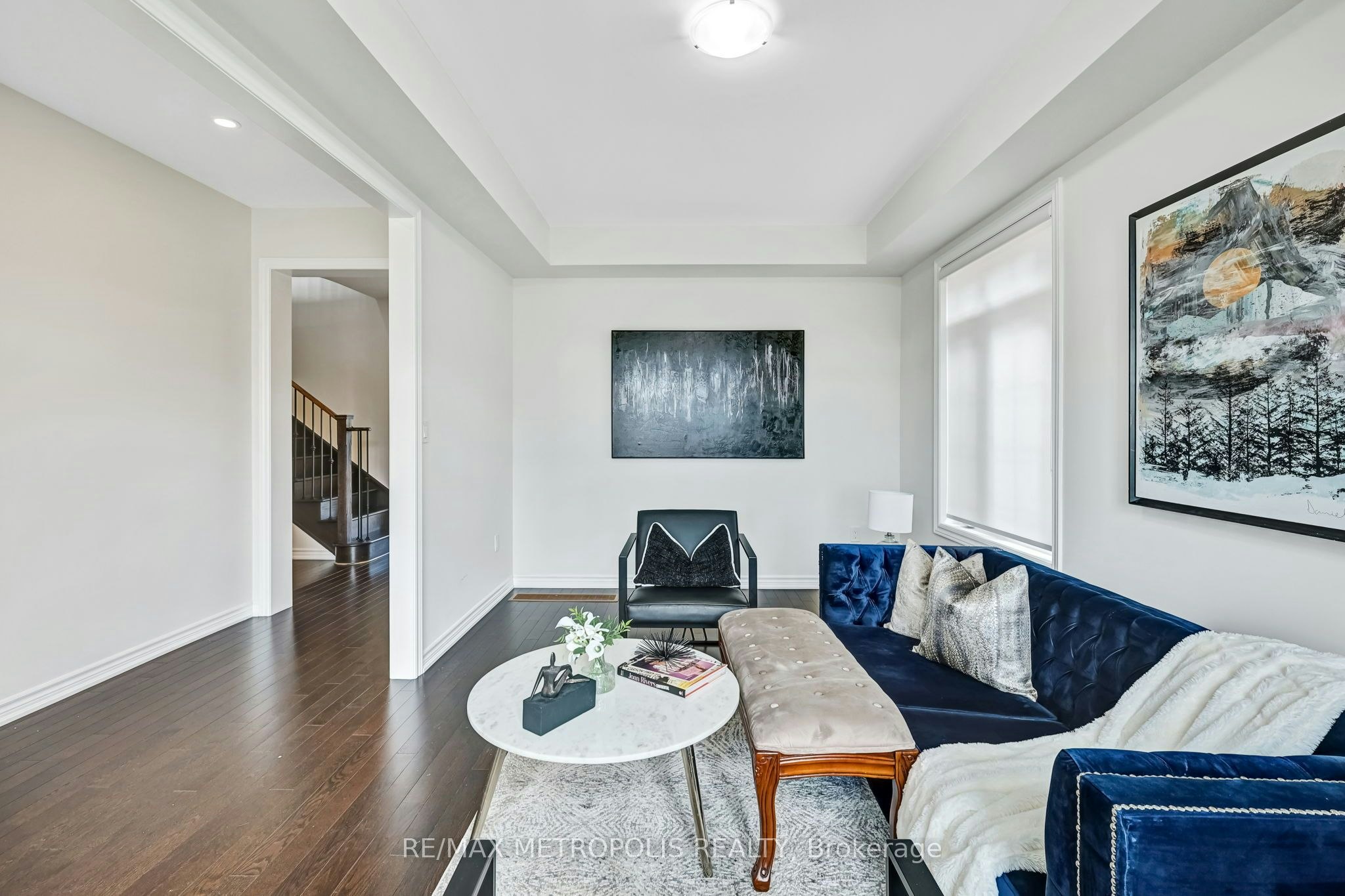 Main & Upper-15 Douglas Kemp Crescent, Clarington, ON, L1C 7E3 - 5
