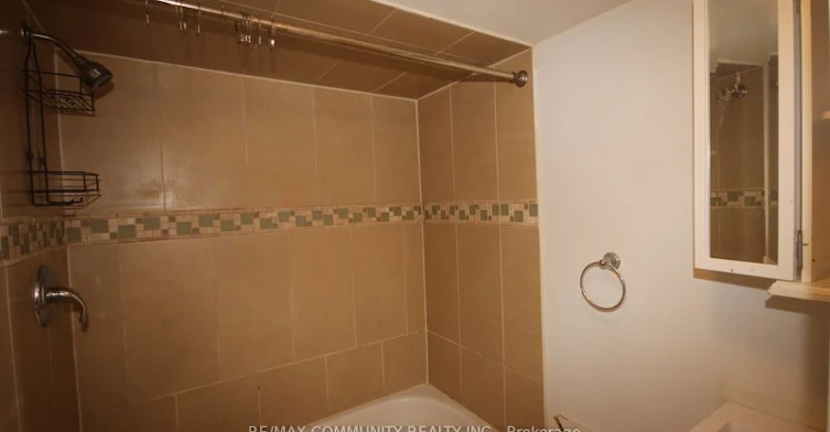 64 Admiral Road, Ajax, ON, L1S 2N9 - 22