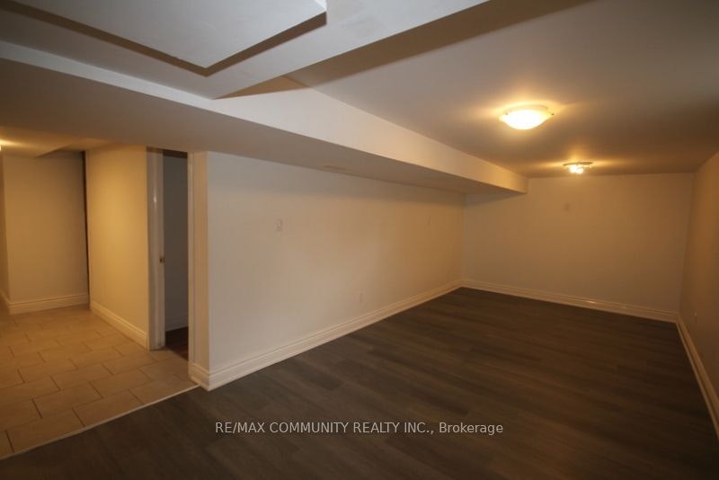 64 Admiral Road, Ajax, ON, L1S 2N9 - 18