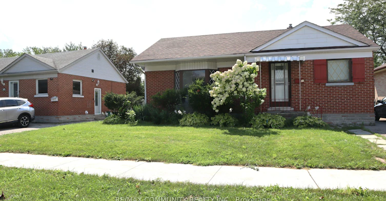 64 Admiral Road, Ajax, ON, L1S 2N9 - 24