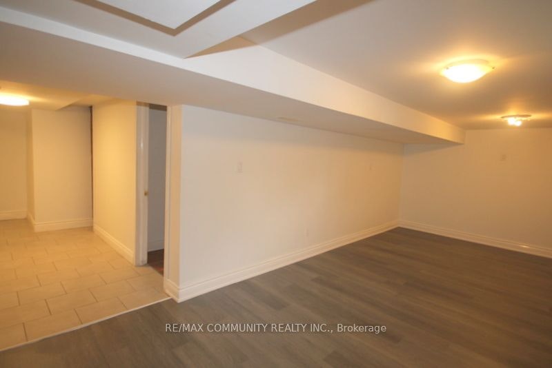 64 Admiral Road, Ajax, ON, L1S 2N9 - 17