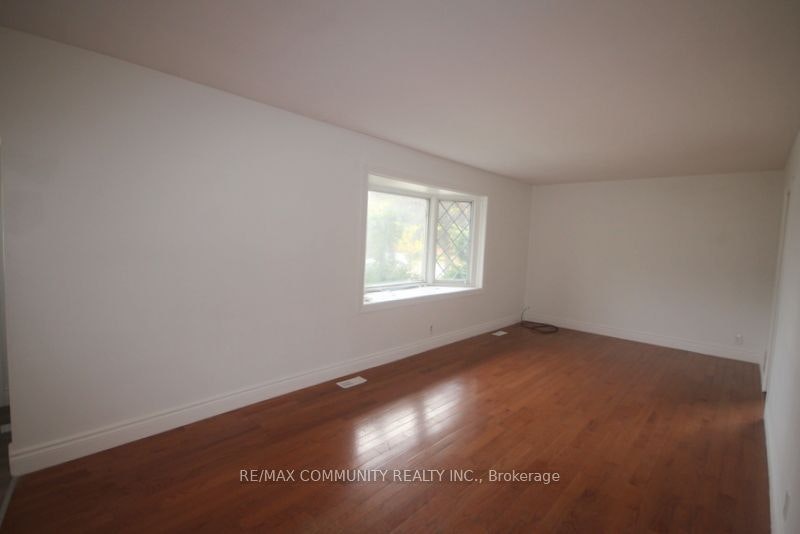 64 Admiral Road, Ajax, ON, L1S 2N9 - 7