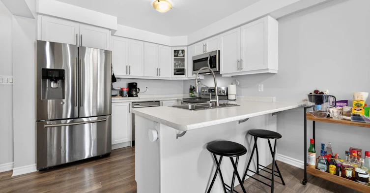 1096 Silk Street, Pickering, ON, L1X 0E8 - 11