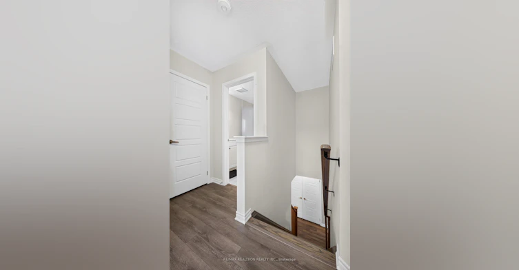 1096 Silk Street, Pickering, ON, L1X 0E8 - 26