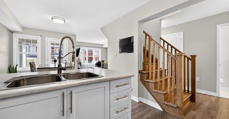 1096 Silk Street, Pickering, ON, L1X 0E8 - 13