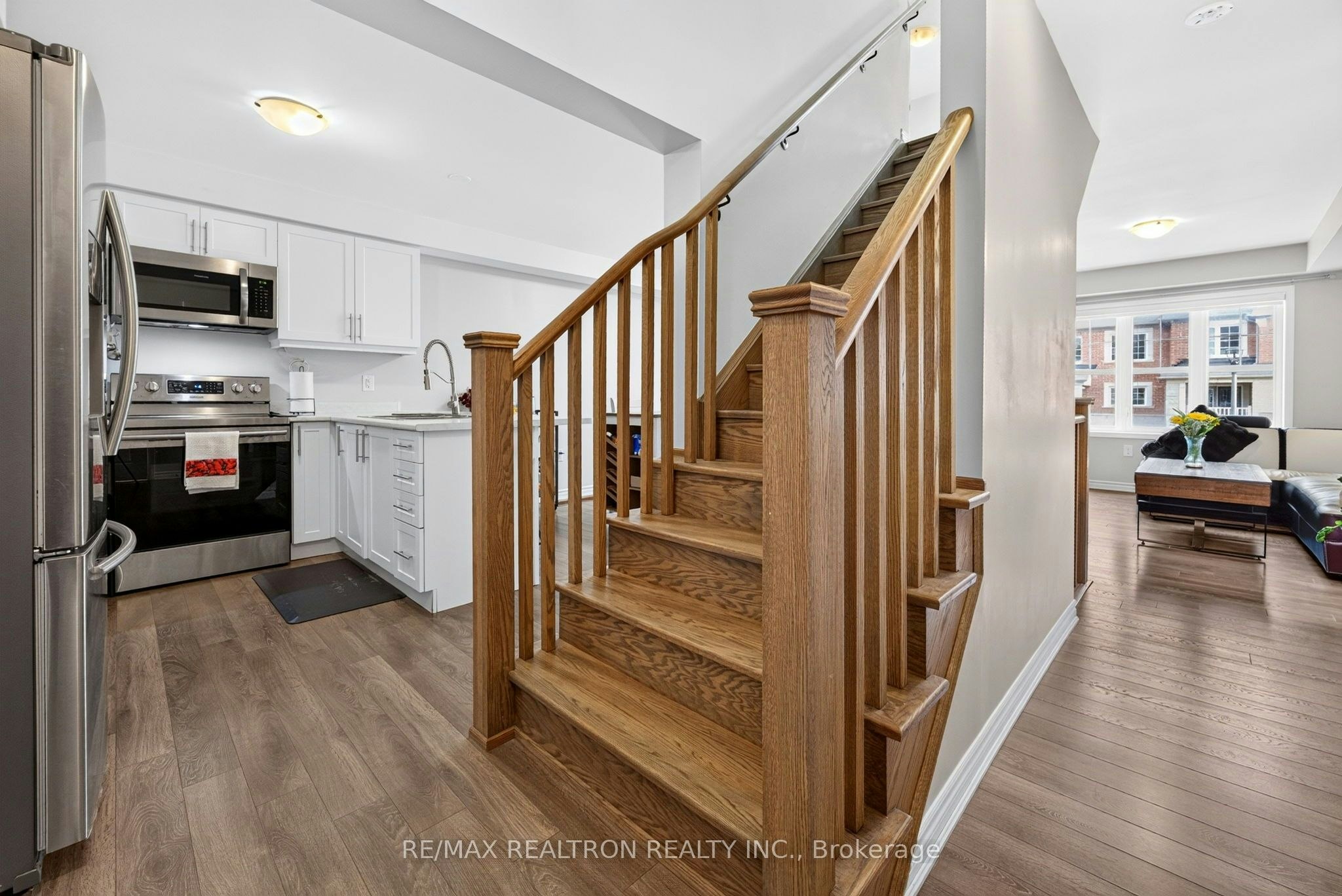 1096 Silk Street, Pickering, ON, L1X 0E8 - 19