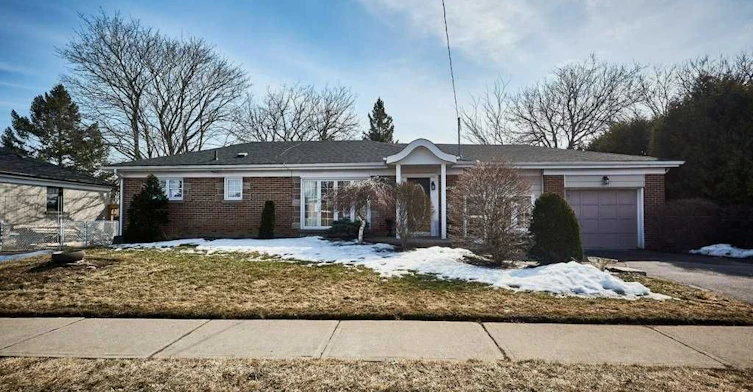99 Switzer Drive, Oshawa, ON, L1G 3J5