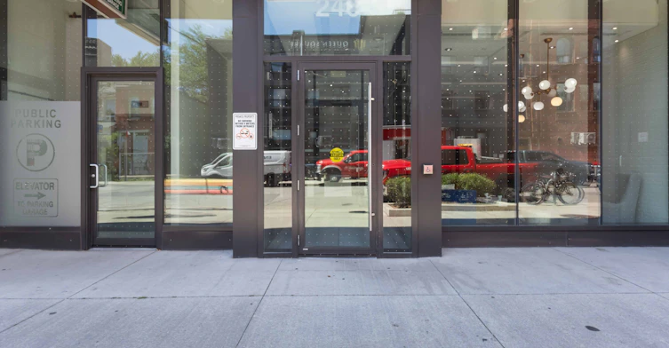 325-246 Logan Avenue, Toronto, ON, M4M 0E9