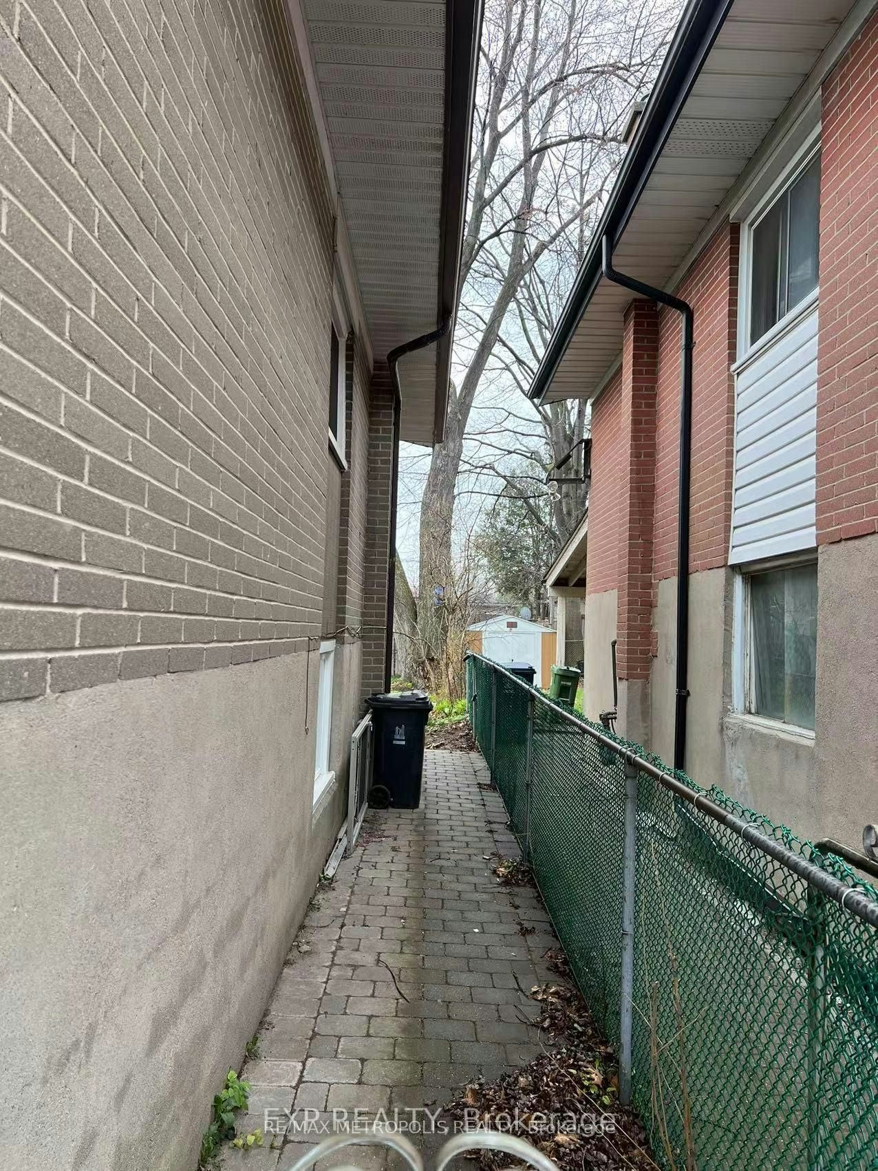 Bsmt-6 Mid Pines Road, Toronto, ON, M1G 2L6 - 9