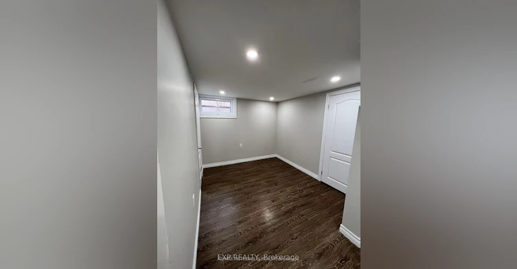 Bsmt-6 Mid Pines Road, Toronto, ON, M1G 2L6 - 5