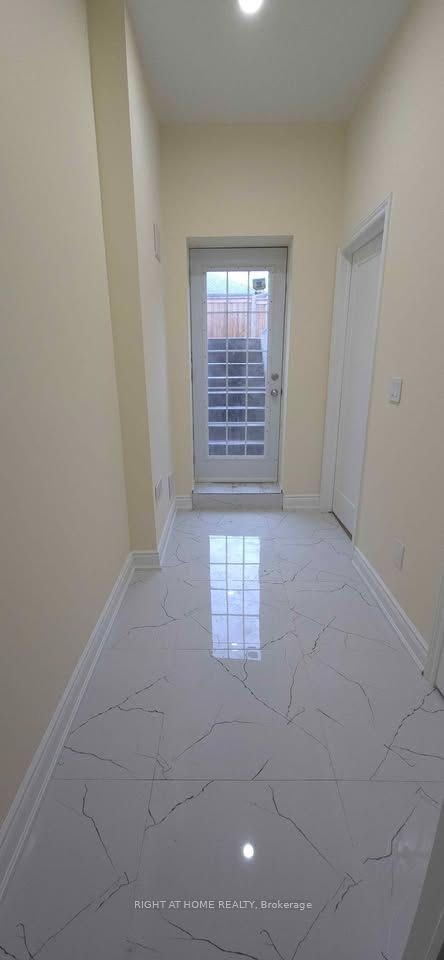 Bsmnt 213 Doug Finney Street, Oshawa, ON, L1K 3G3 - 2