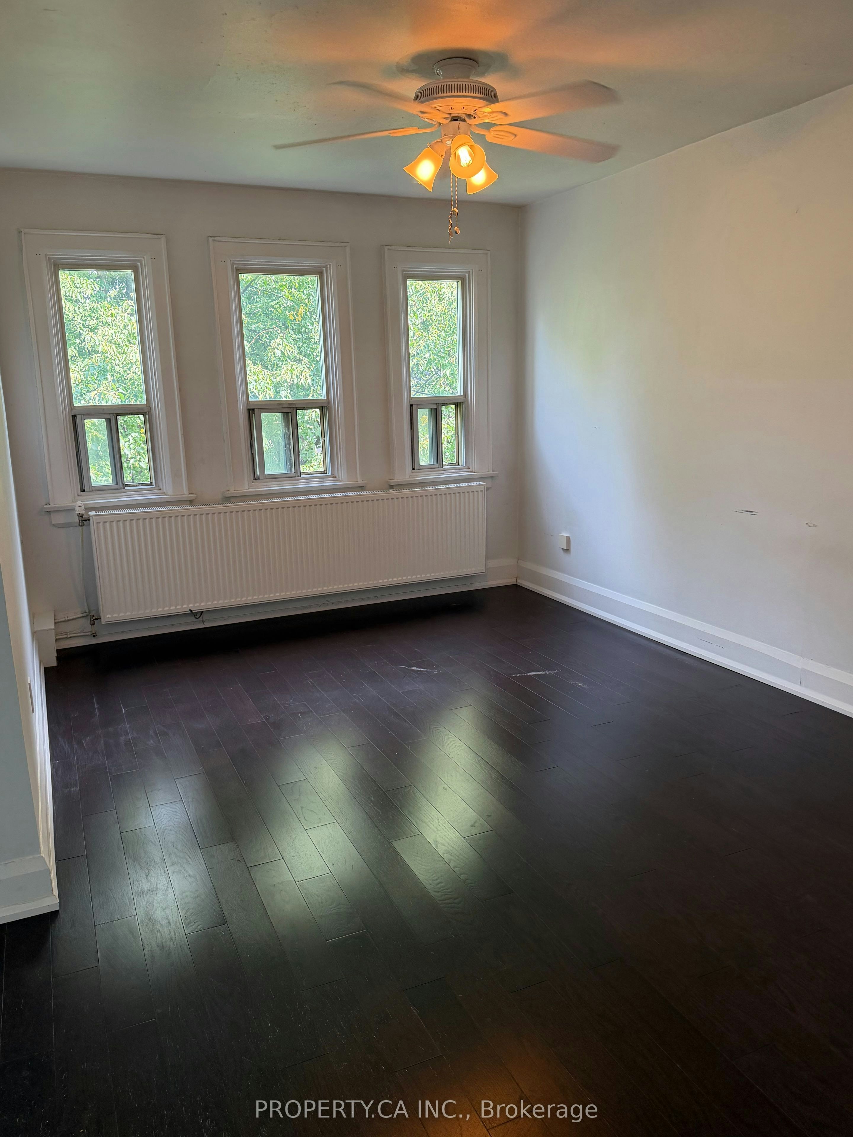 32-849 Broadview Avenue E, Toronto, ON, M4K 2P9 - 2