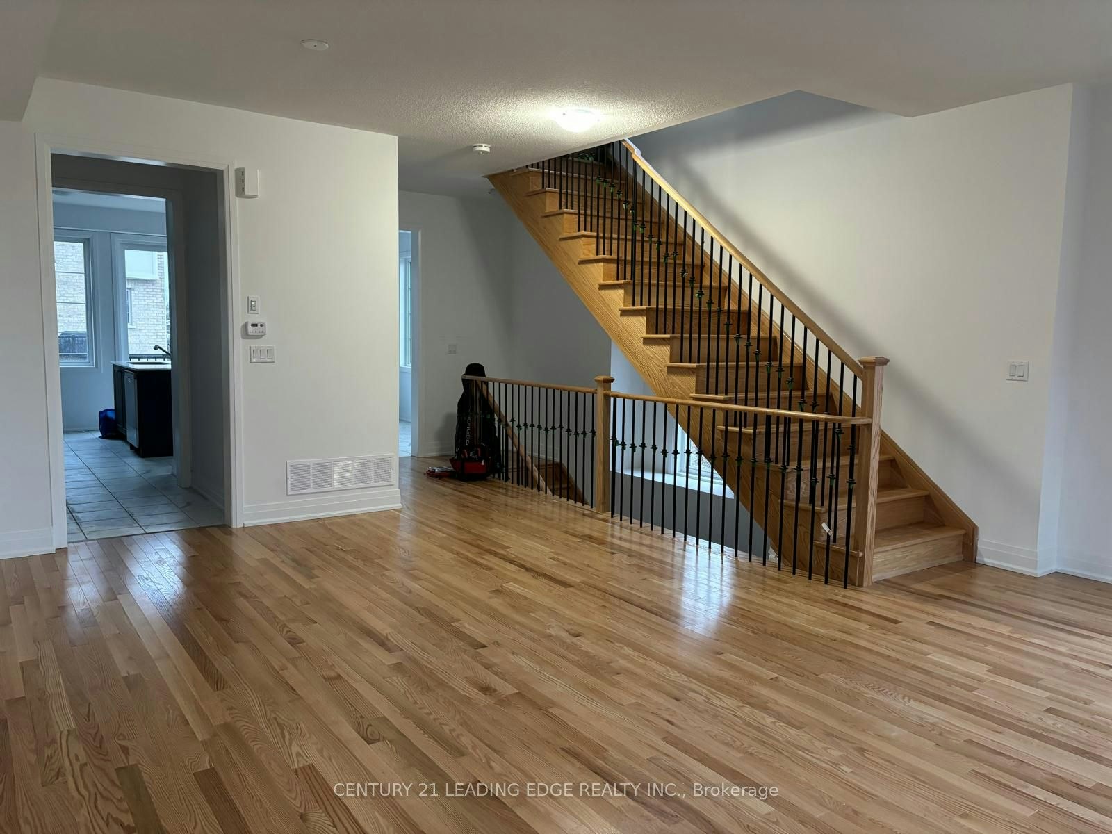 2 Nautical Way, Whitby, ON, L1N 0N2 - 20