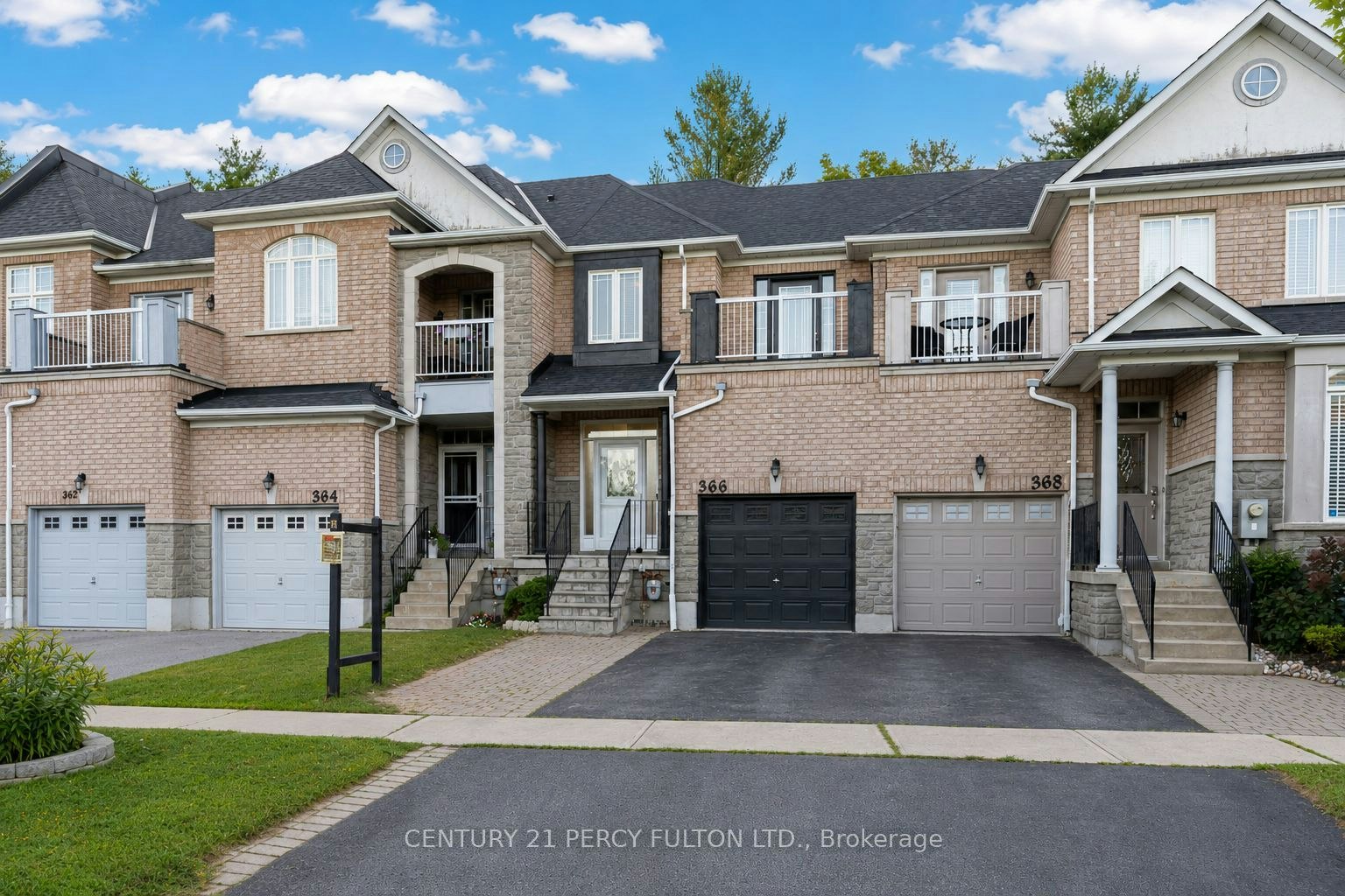 366 Strouds Lane, Pickering, ON, L1V 7J2