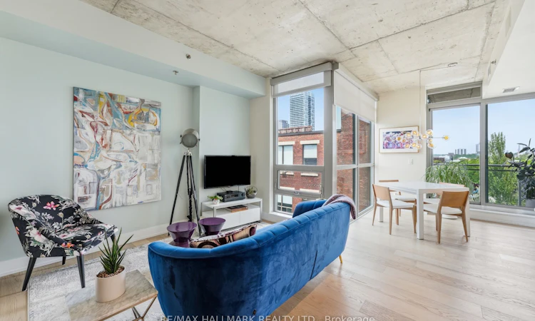 602-630 Queen Street E