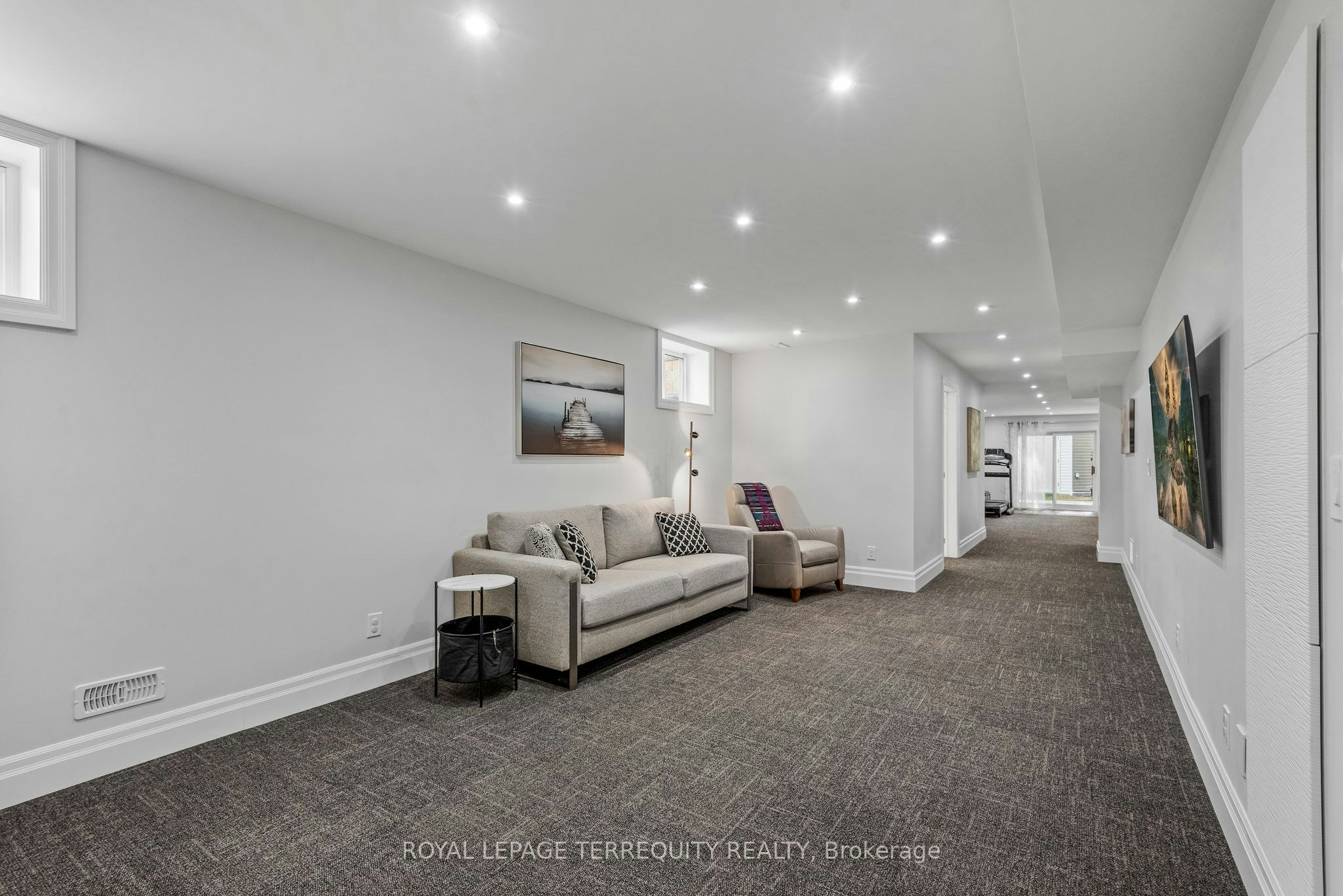 507 Rougemount Drive, Pickering, ON, L1W 2B8 - 33