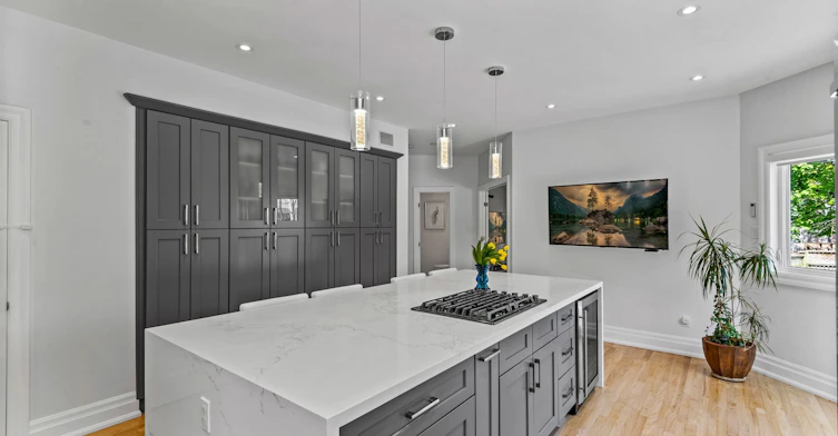 507 Rougemount Drive, Pickering, ON, L1W 2B8 - 5