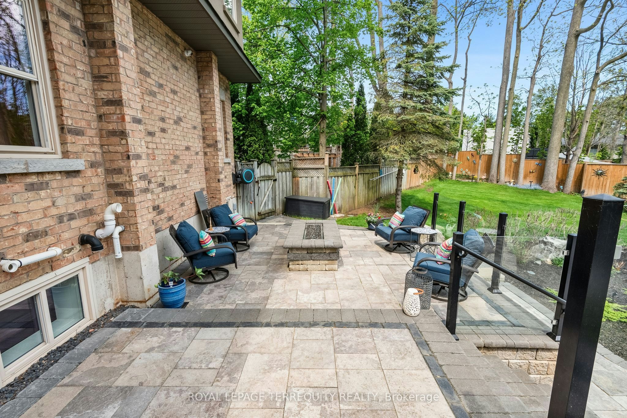 507 Rougemount Drive, Pickering, ON, L1W 2B8 - 39